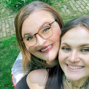 Meet your Posher, Meghan